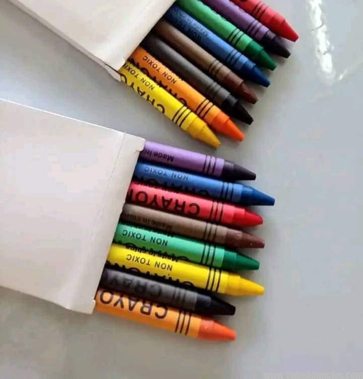 Caja de Crayolas de 8 unidades