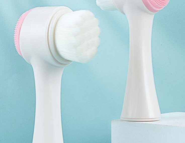 Cepillo facial para limpieza diaria