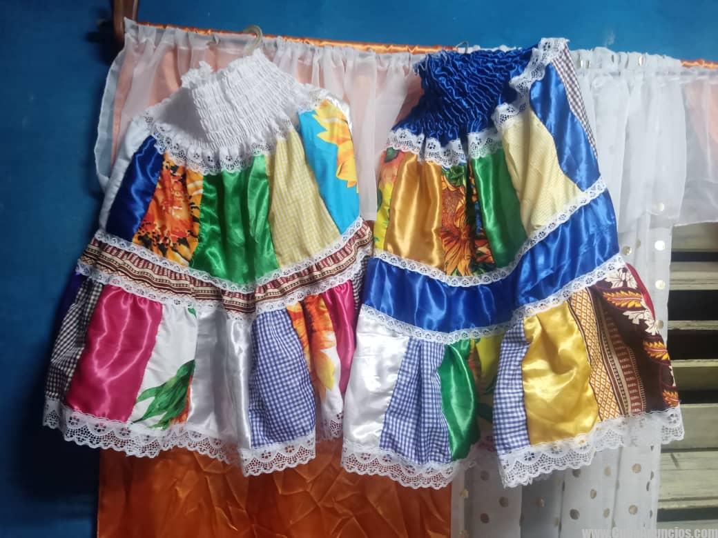 Trajes - Imagen 4