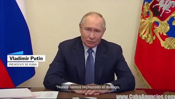 Putin Felicita a Trump